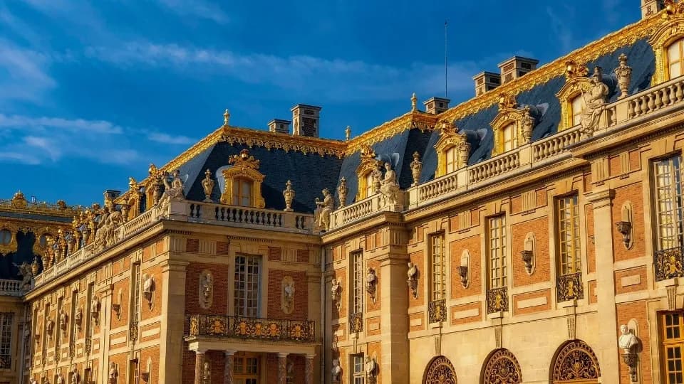 Essential Versailles half day with audio guided tour - Image 1